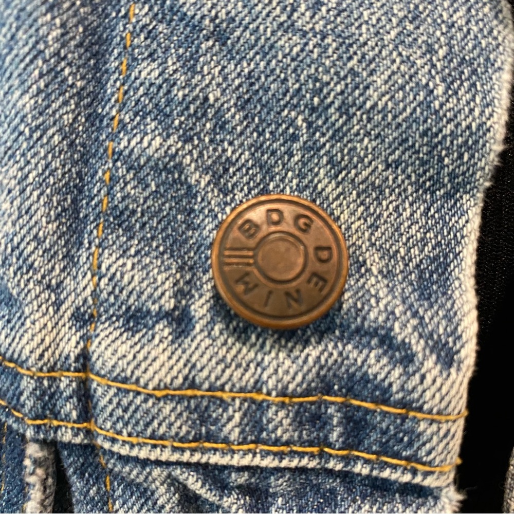BDG Urban Outfitters vintage Distressed Blue Denim jean Jacket size Small - Picture 2 of 5